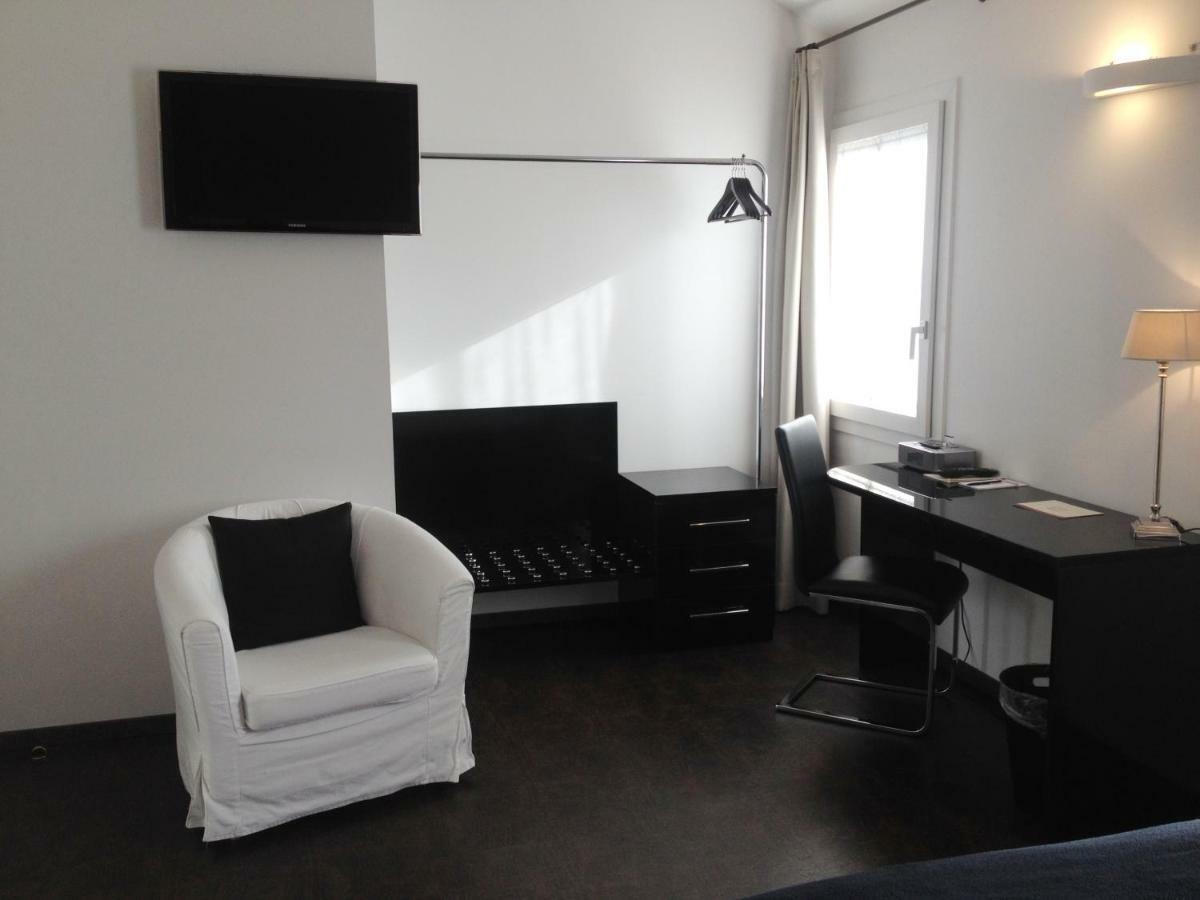 Boutique Hotel La Rinascente Locarno Luaran gambar
